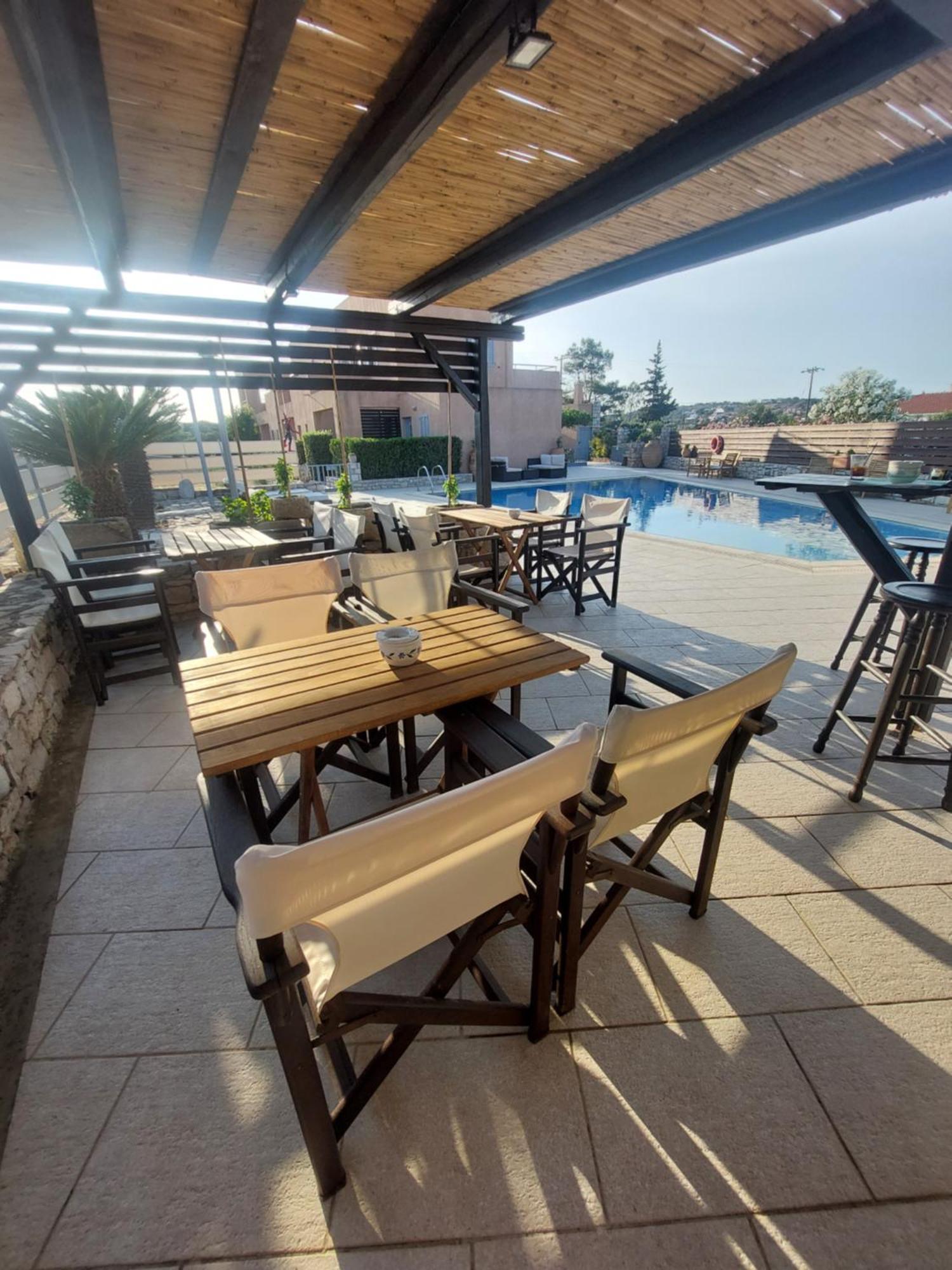 Aparthotel Petradi Livadi  Exterior foto