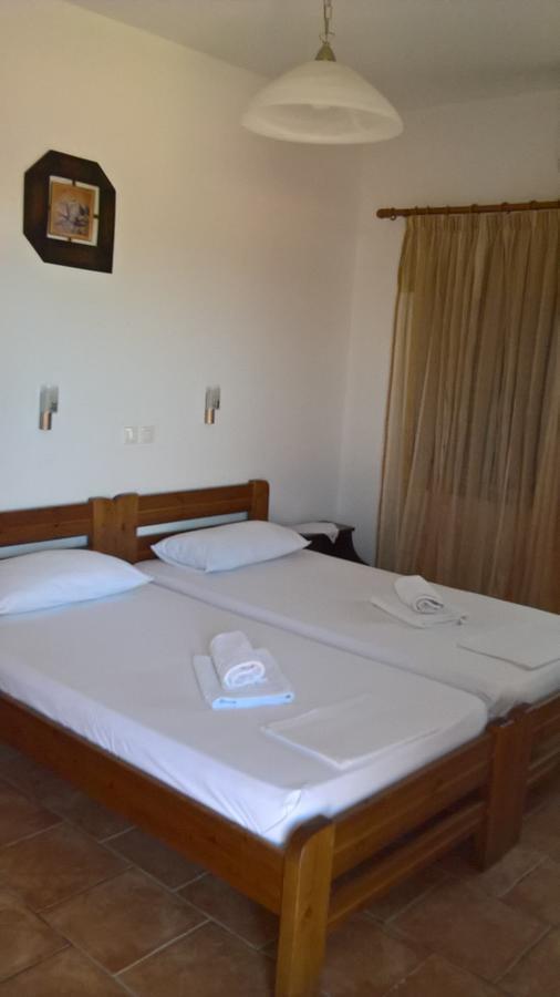 Aparthotel Petradi Livadi  Exterior foto